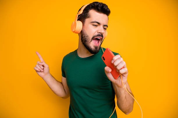 ¿Cómo elegir la mejor academia de canto?